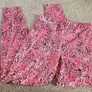 D3🔹️Vibrant Pink Patterned Women's Leggings